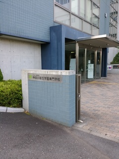 10 校舎.jpg