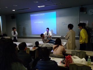11 介助.jpg