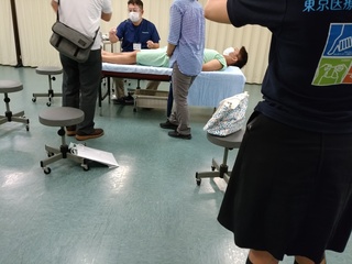15 横田先生.jpg