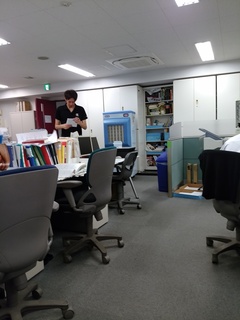 3 職員室.jpg