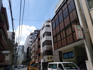 4 治療院の通り.jpg